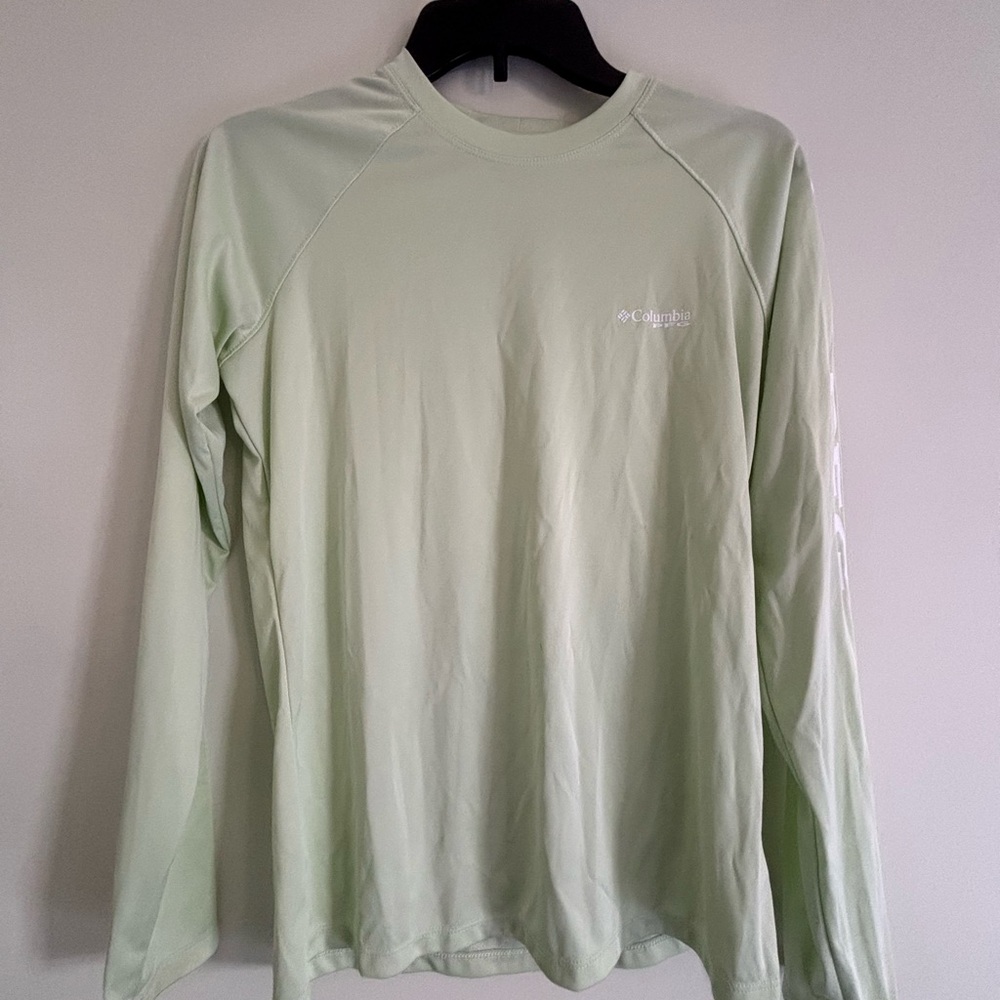 Columbia Men's Pastel Green Long Sleeve Tee